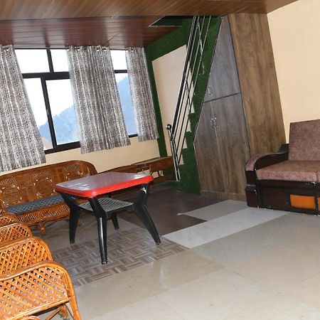 Hotel Mountain View And Rooftop Restaurant Pithorāgarh Extérieur photo