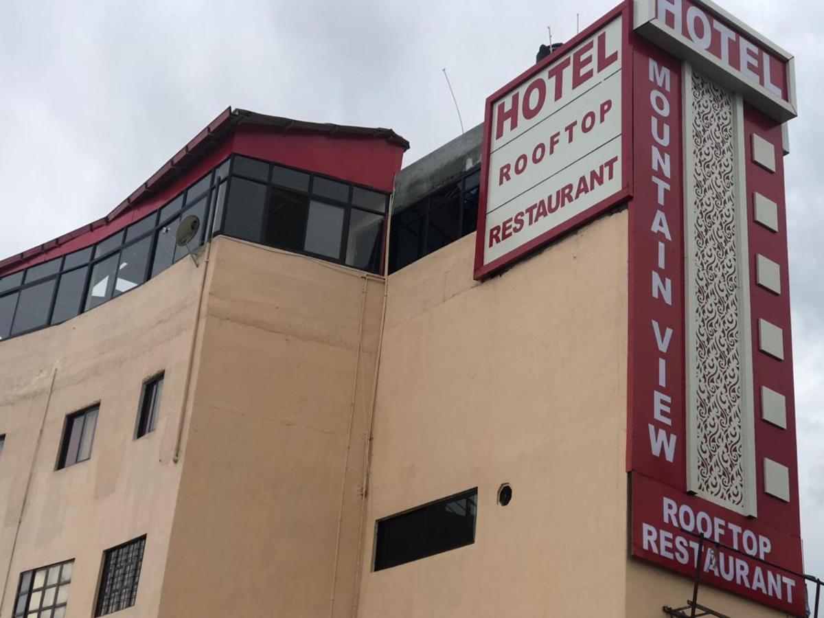 Hotel Mountain View And Rooftop Restaurant Pithorāgarh Extérieur photo